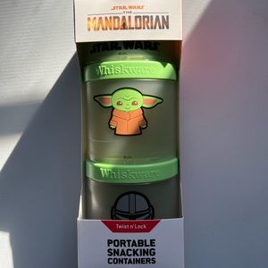 Star Wars baby yoda mandalorian snacking containers